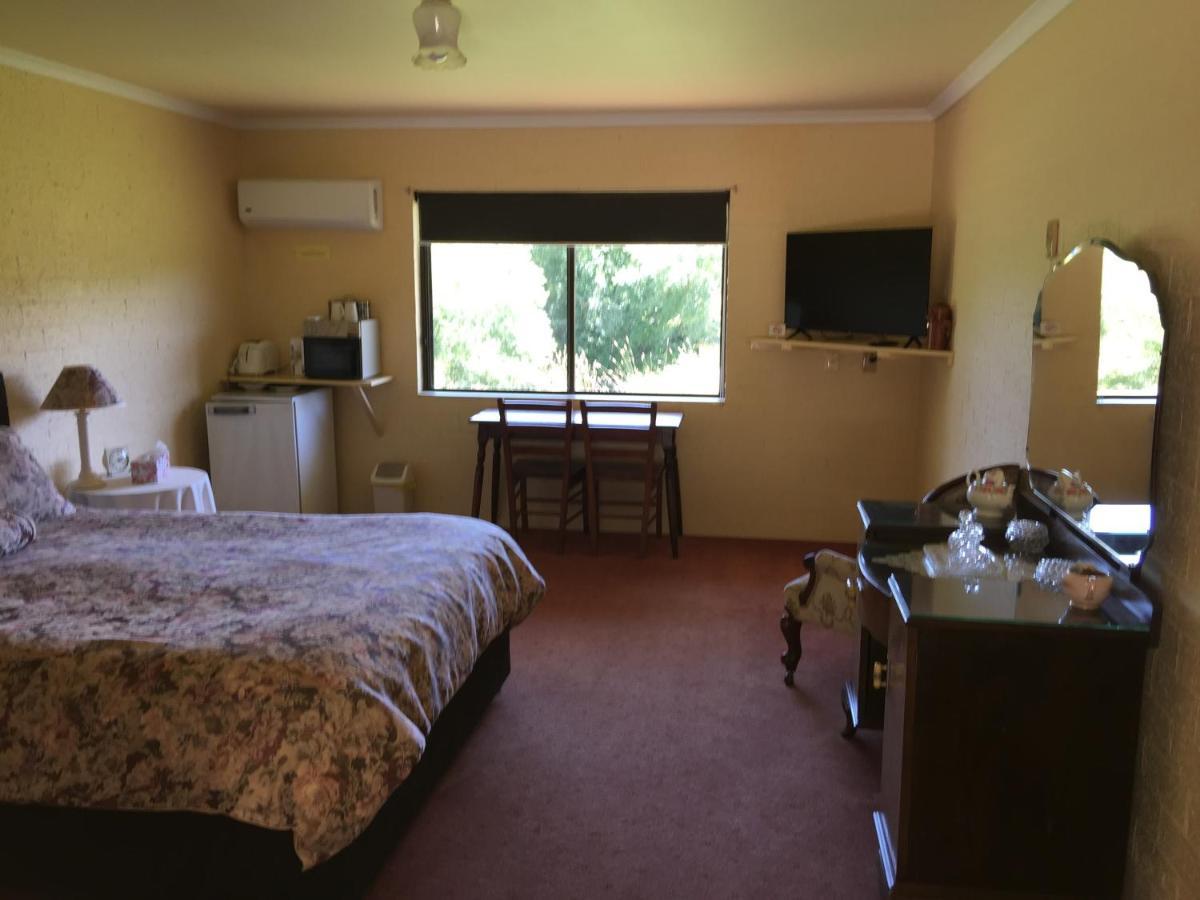 Colonial Inn Guest Rooms Yackandandah Exterior foto